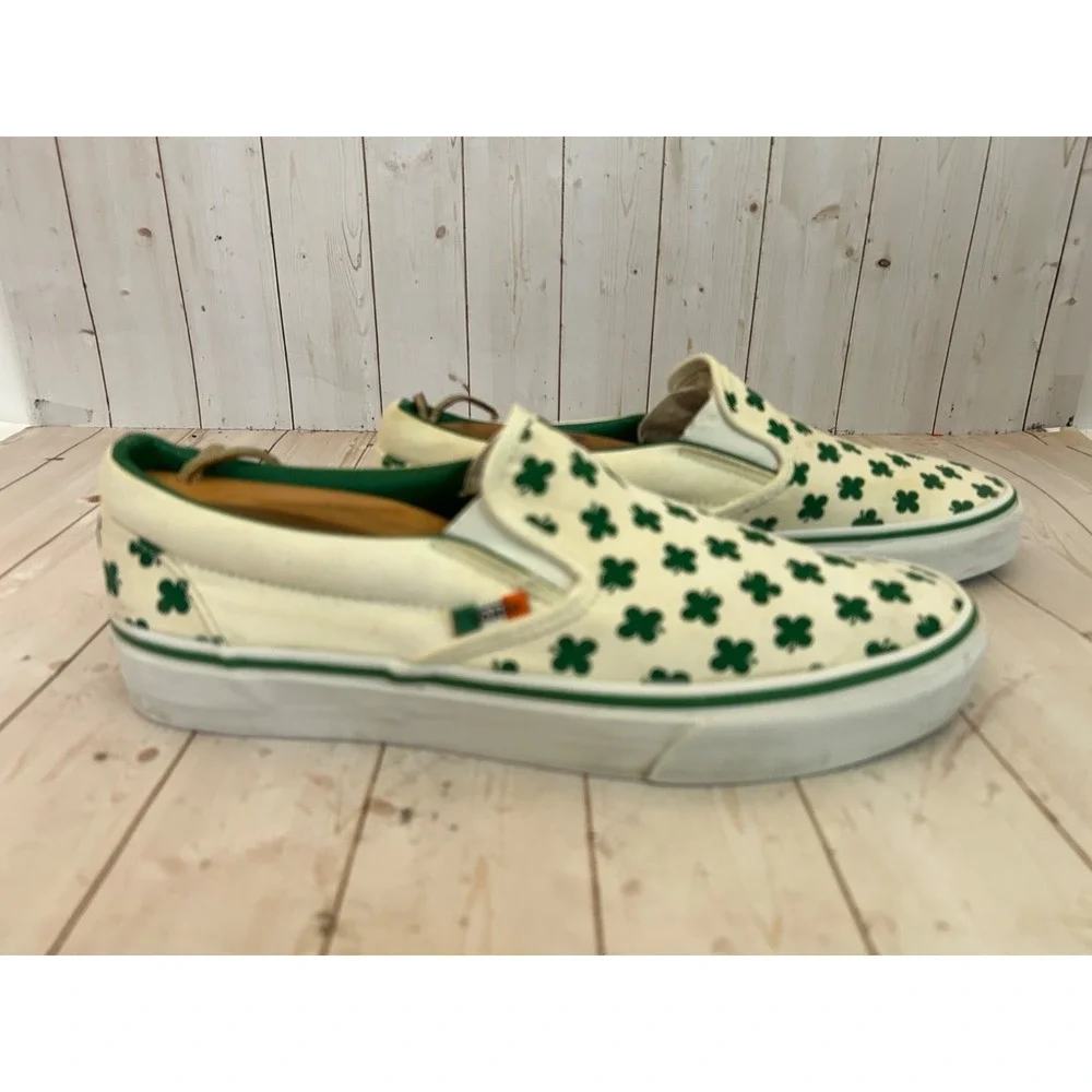 Vans Slip-On Shoes White with Green Clover Print